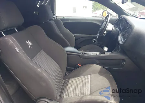 2021 Dodge Challenger R/T Scat Pack z USA, uszkodzony, nr VIN 2C3CDZFJ0MH521134